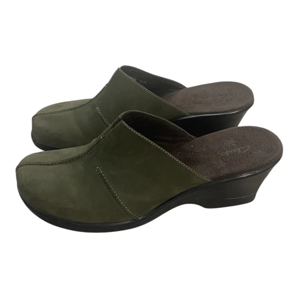 Clarks Women's Olive Green suede Wedge Mules - 8.5 - Picture 2 of 7